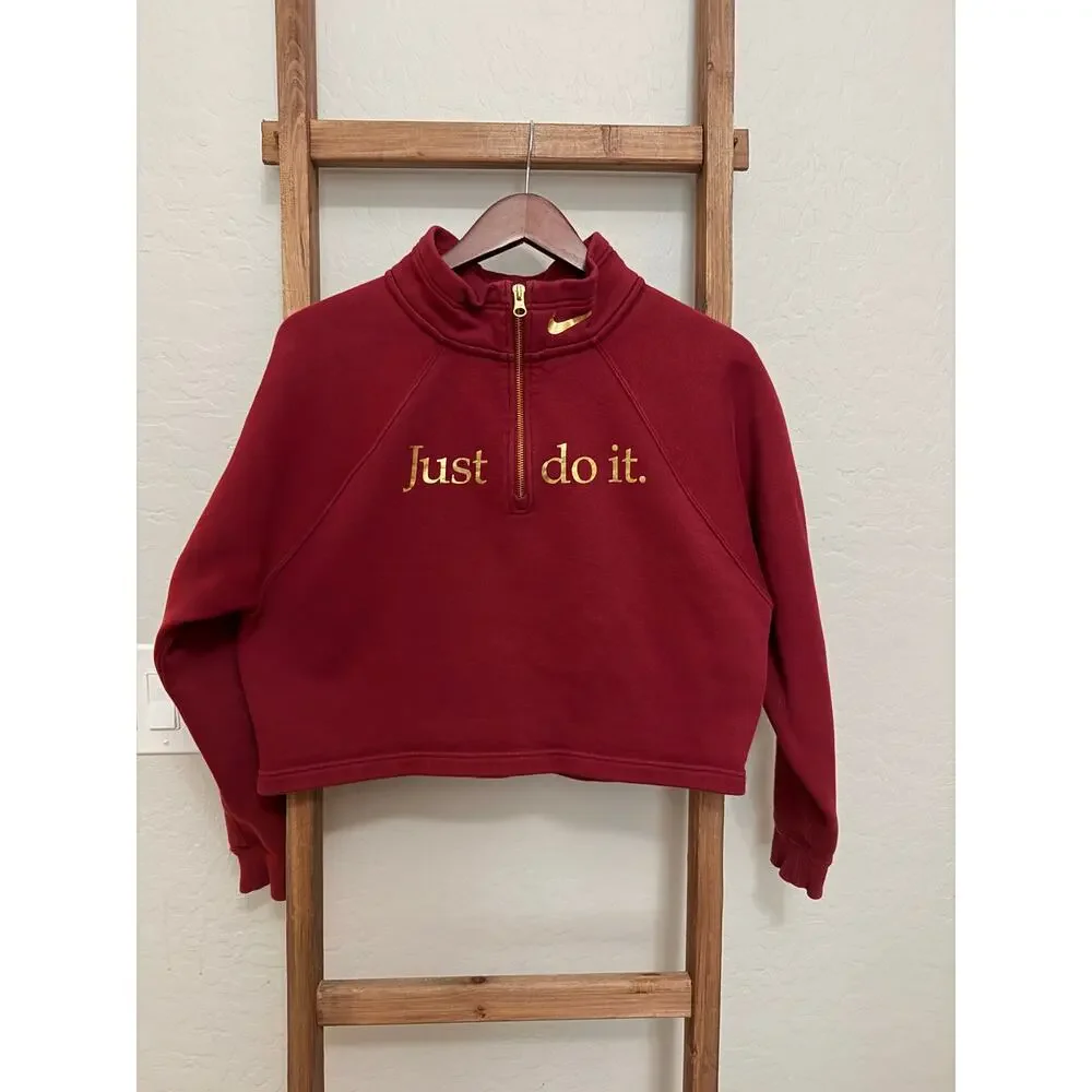 Nike Sportswear Shine Funnel-Neck 1/4 Zip cropped sweatshirt with gold accents